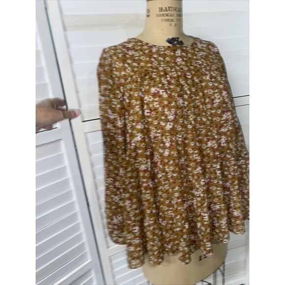 Jodifl Floral Ruffle Layer Round Neck Boutique Top Size Small Fall Colors - Picture 2 of 11